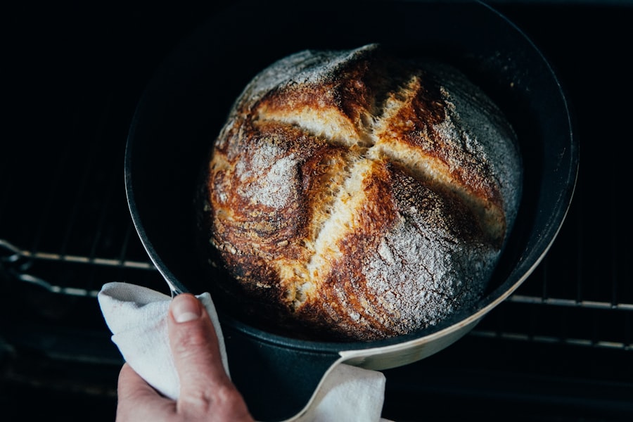 Photo sourdough baking pan
